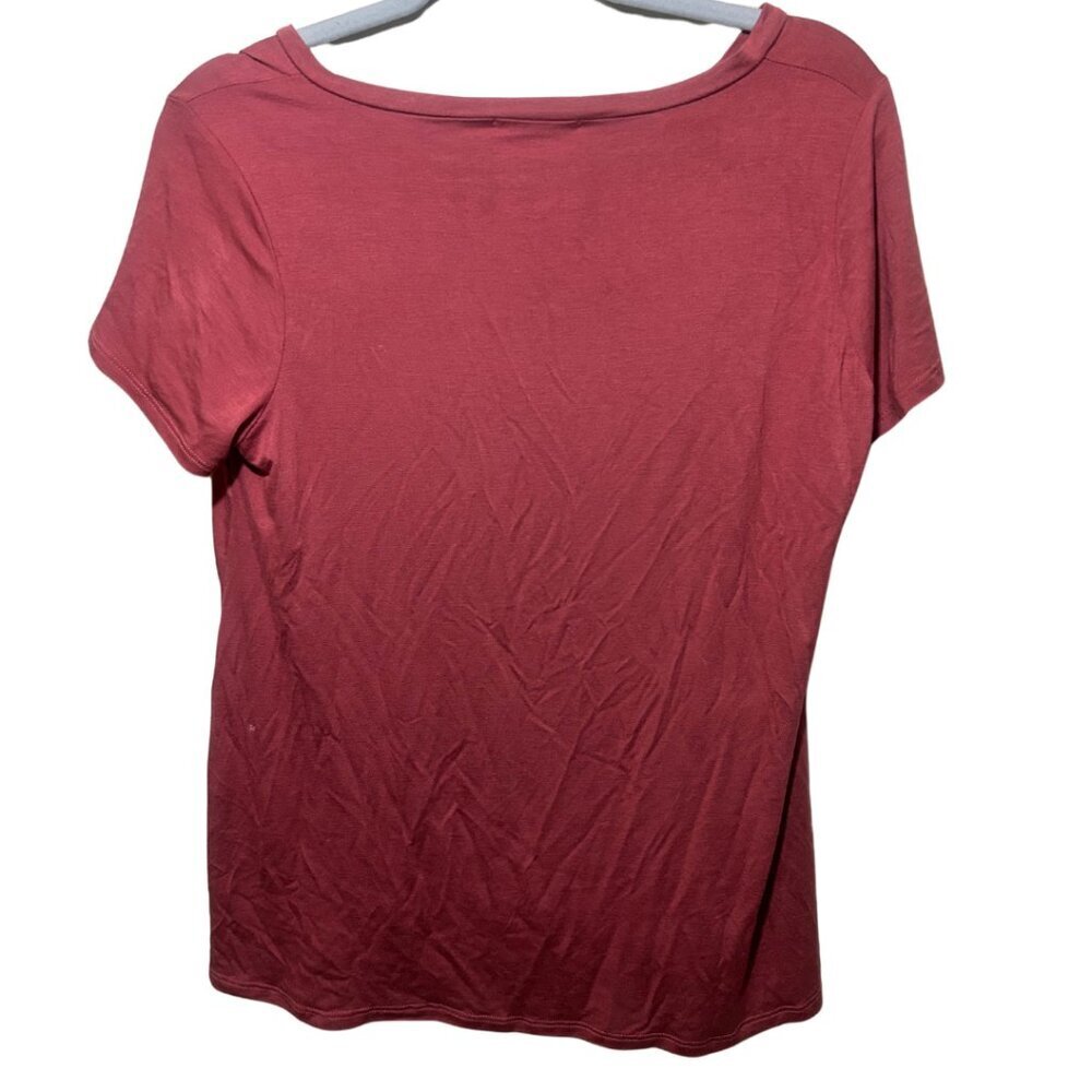 Altar'd State Shirt 'Jesus loves me this I know' red Relaxed size Medium - Picture 3 of 3